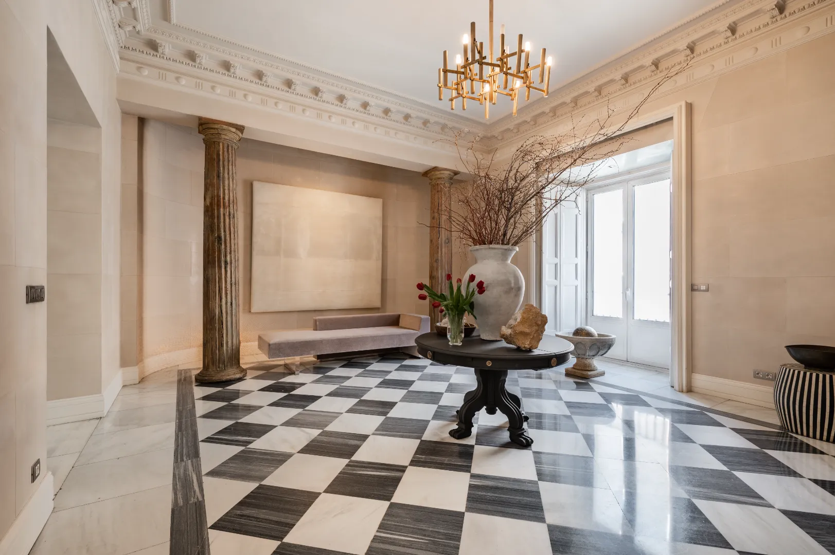 Espectacular dúplex de casi 900 metros ubicado en una Casa Palacio del s.XVI