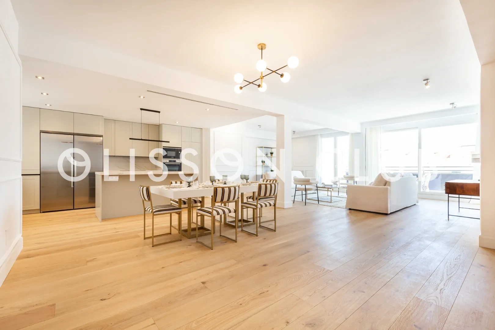 Exclusivo ático recién reformado