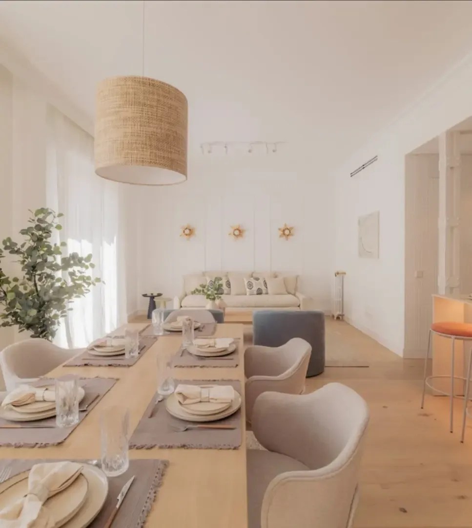 Imperdible piso con dos balcones y un mirador