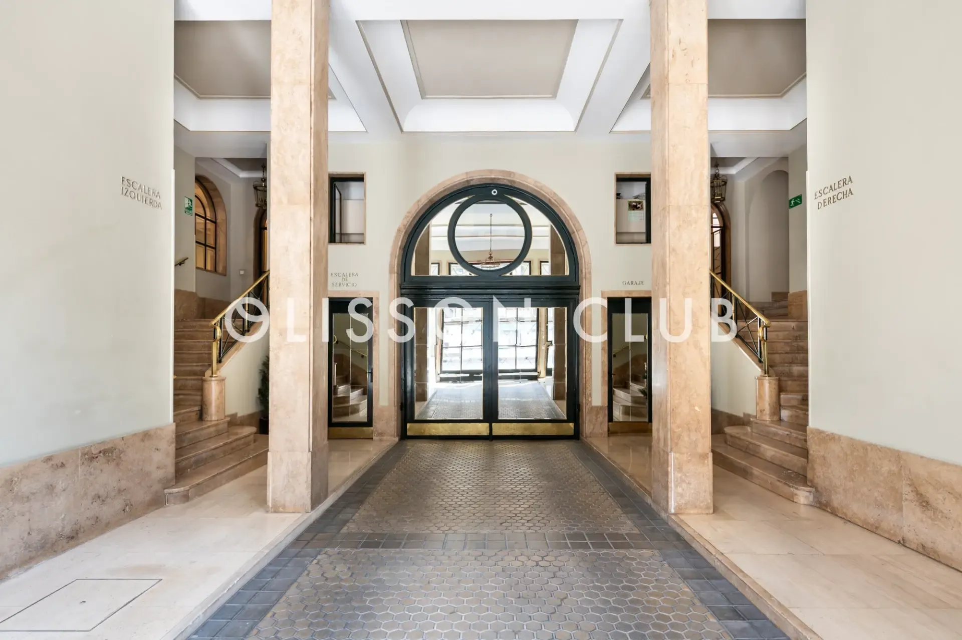 Impresionante vivienda en finca señorial