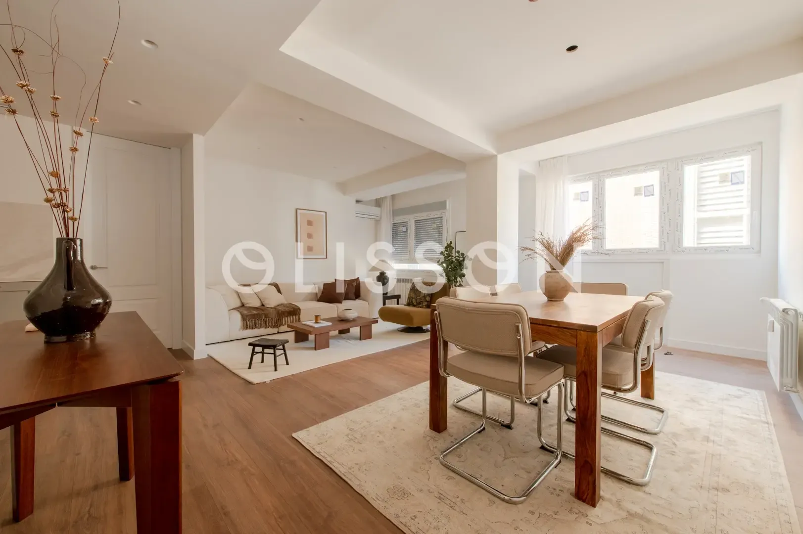 Maravilloso piso totalmente reformado a estrenar en el Corazón de Tetuan