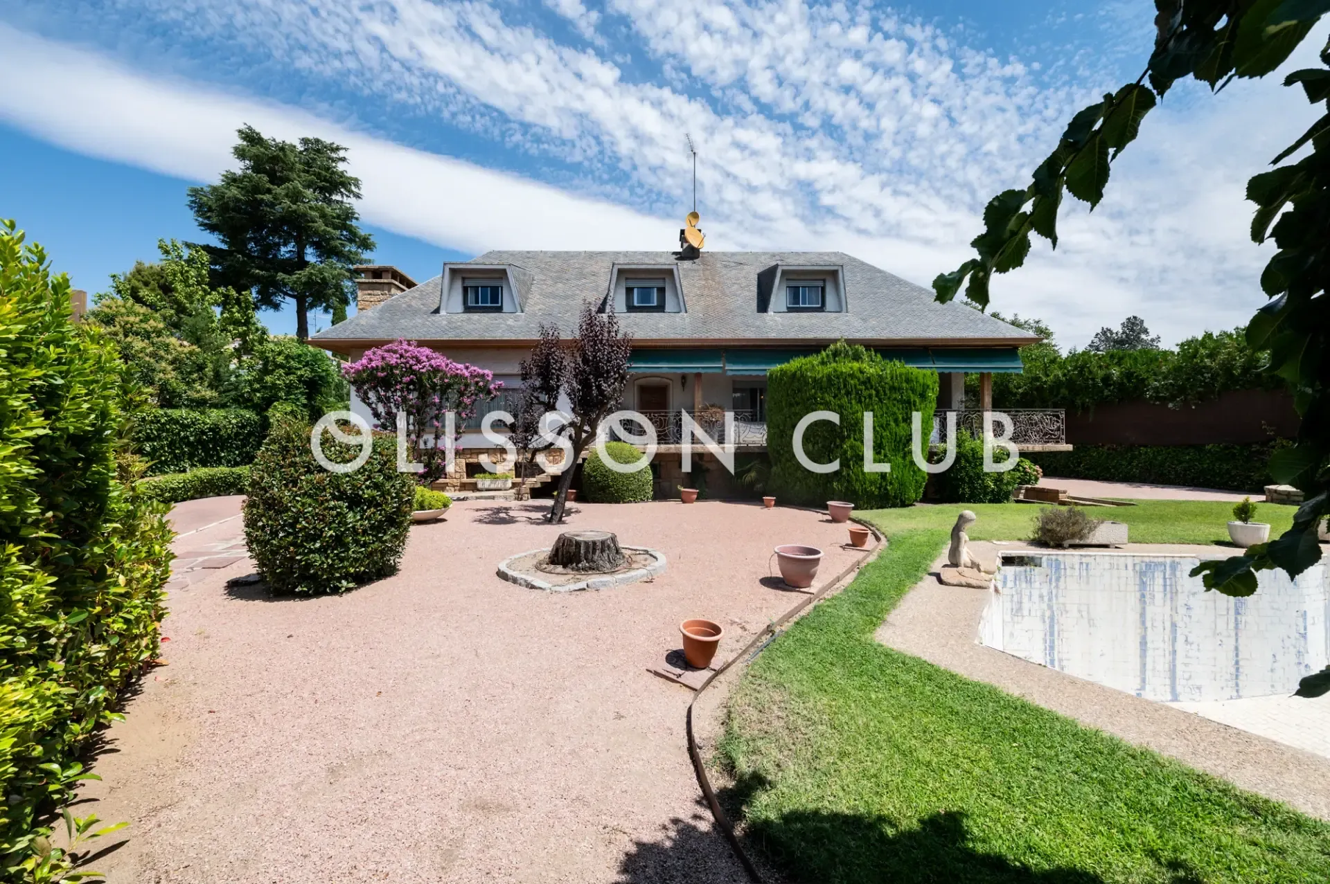 Exclusivo chalet independiente en Parque Conde de Orgaz