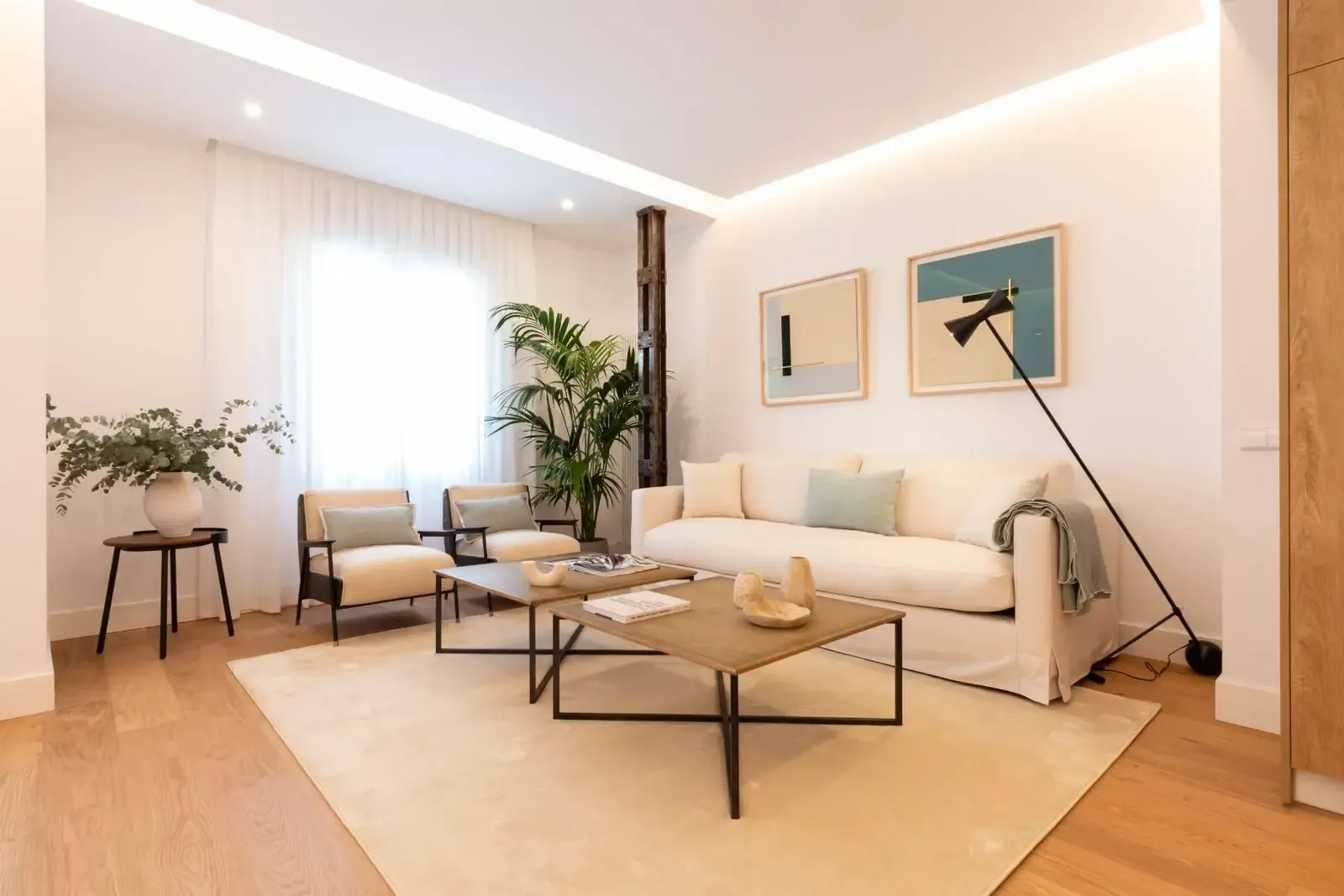 Elegancia y confort junto a Almagro y Justicia.