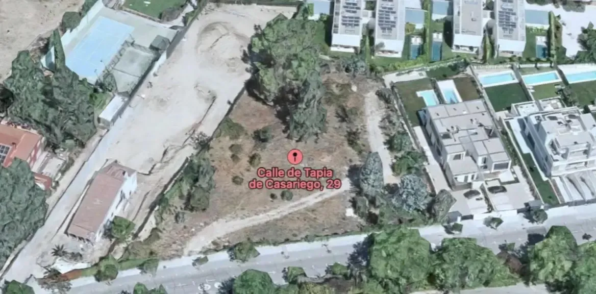 Parcela para proyecto residencial en Valdemarín