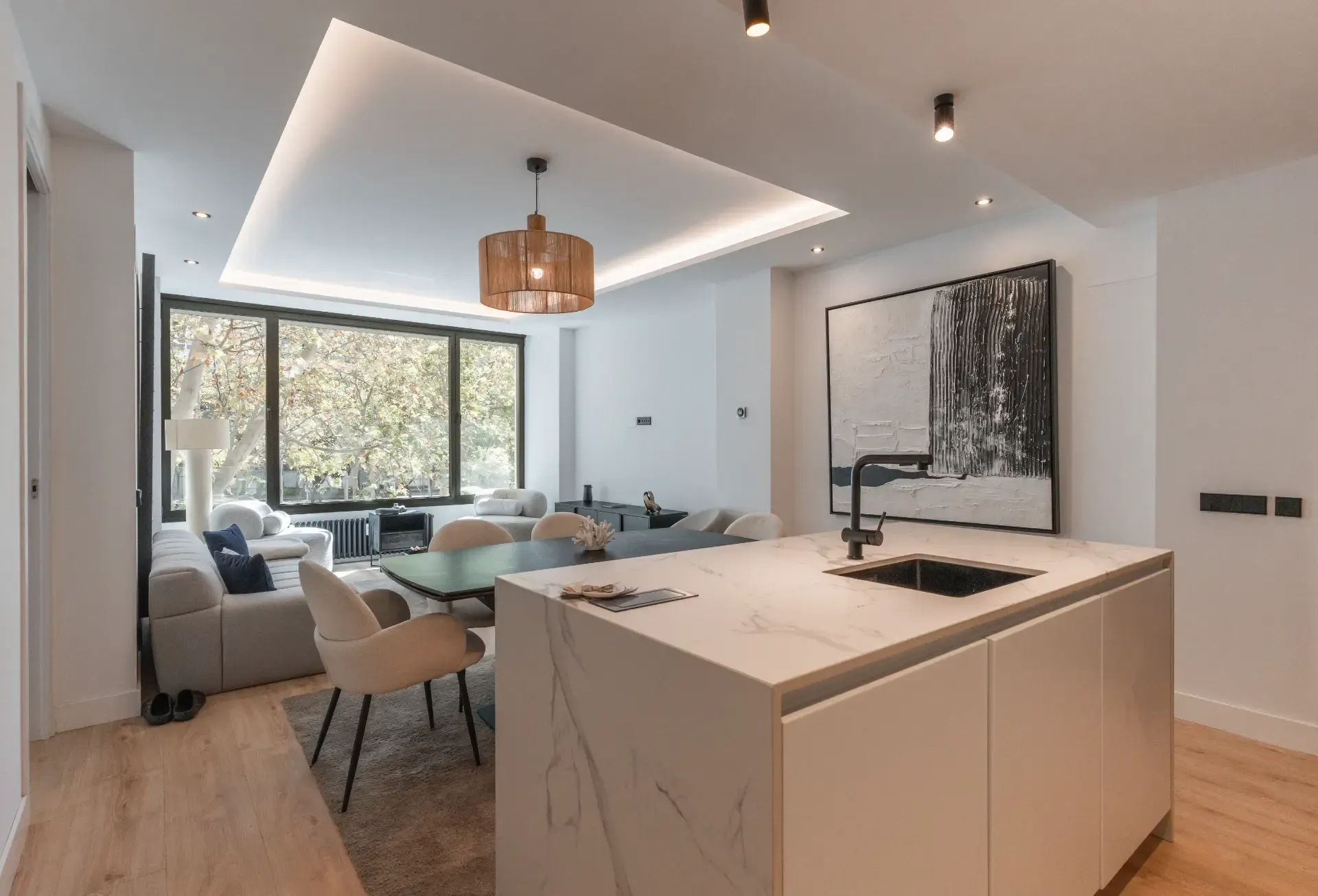 Elegancia contemporánea en Castellana