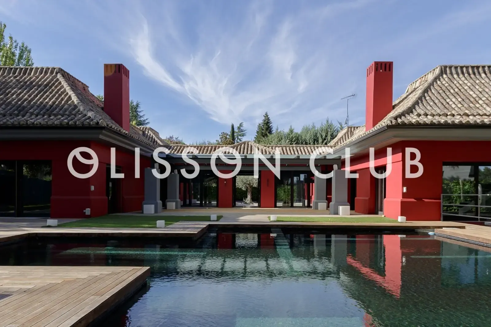 Residencia Única con Piscina, Cine y Gimnasio en La Moraleja