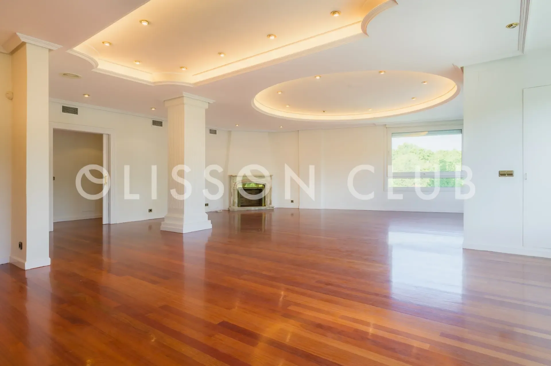 Exclusiva propiedad con inigualables vistas en el corazón de Madrid