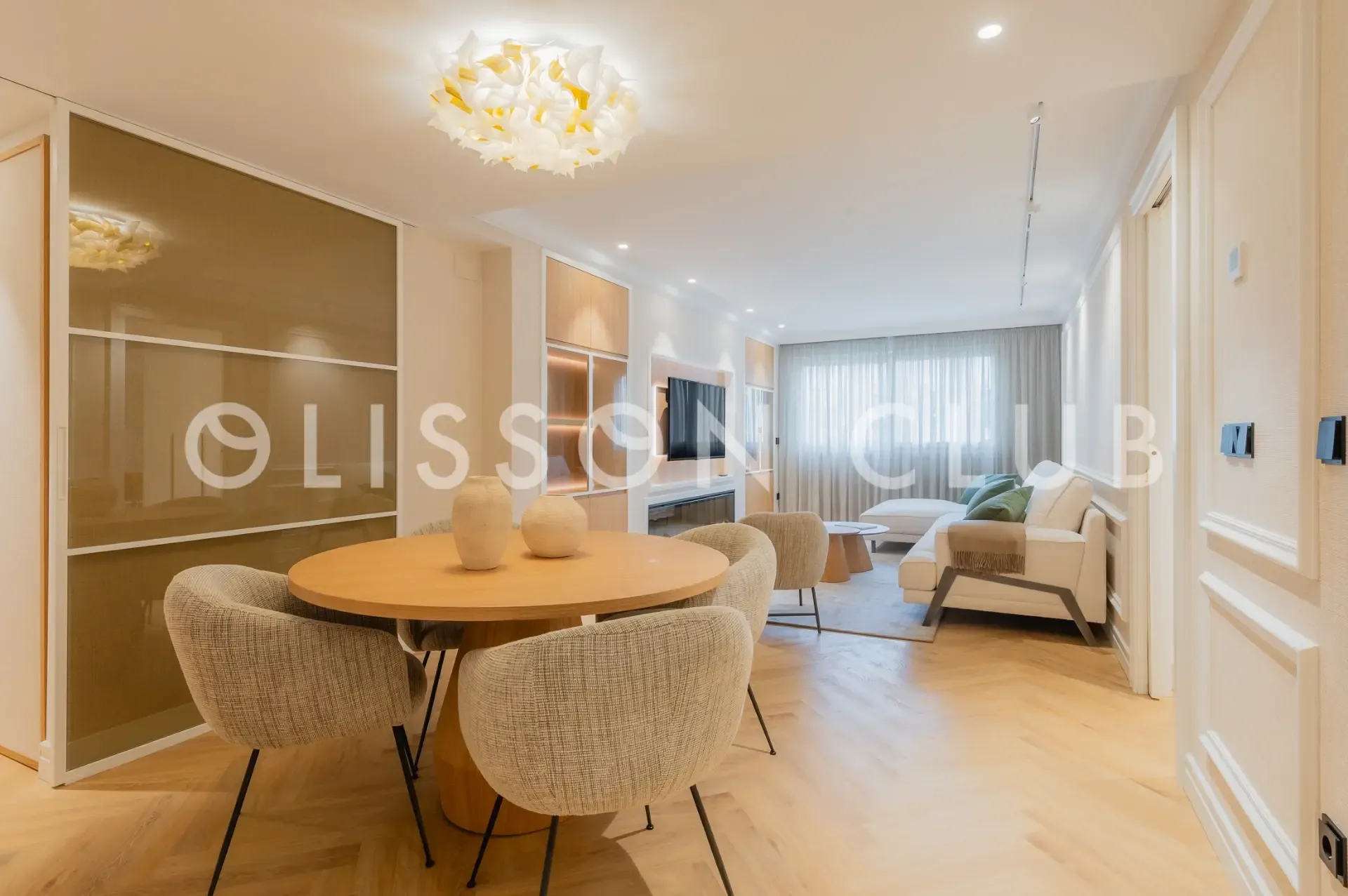 Fantástico piso completamente reformado con una ubicación prime.