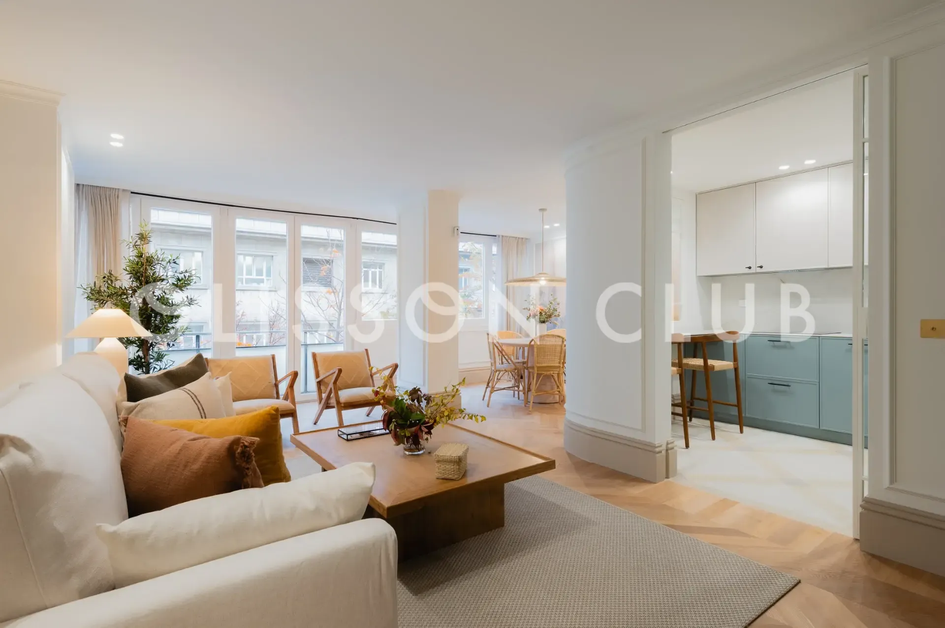 Exclusivo piso reformado a estrenar con terraza