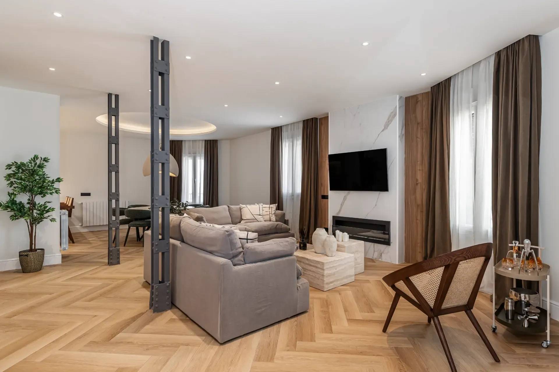 Piso en finca clásica y señorial en pleno barrio de Salamanca