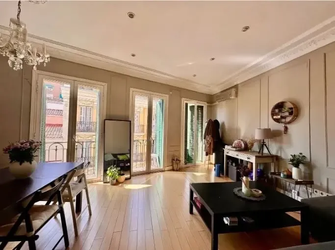 Fabuloso piso único en planta en Chamberí