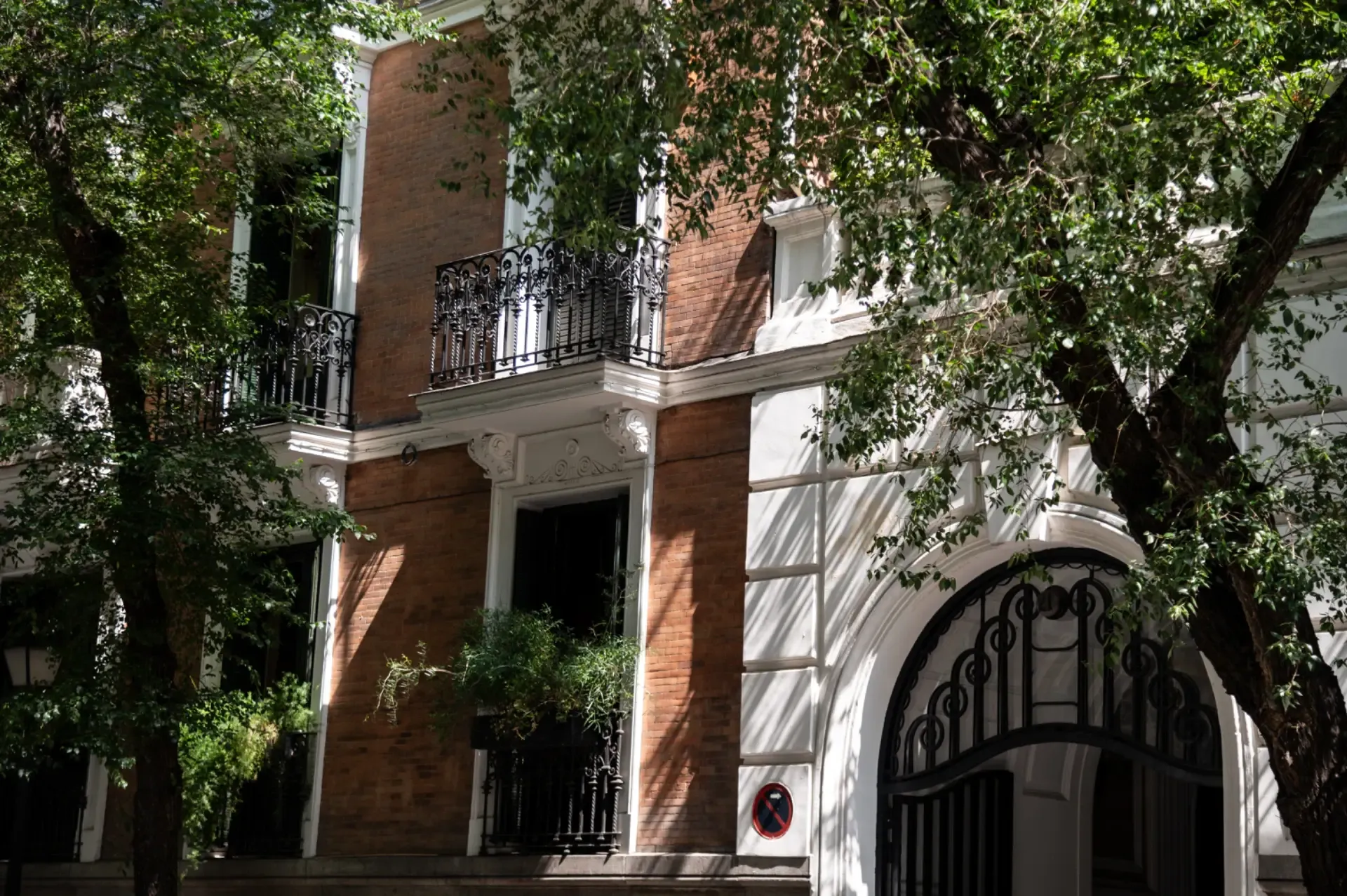 Vivienda exclusiva en alquiler en uno de los mejores edificios frente al Hotel Santo Mauro