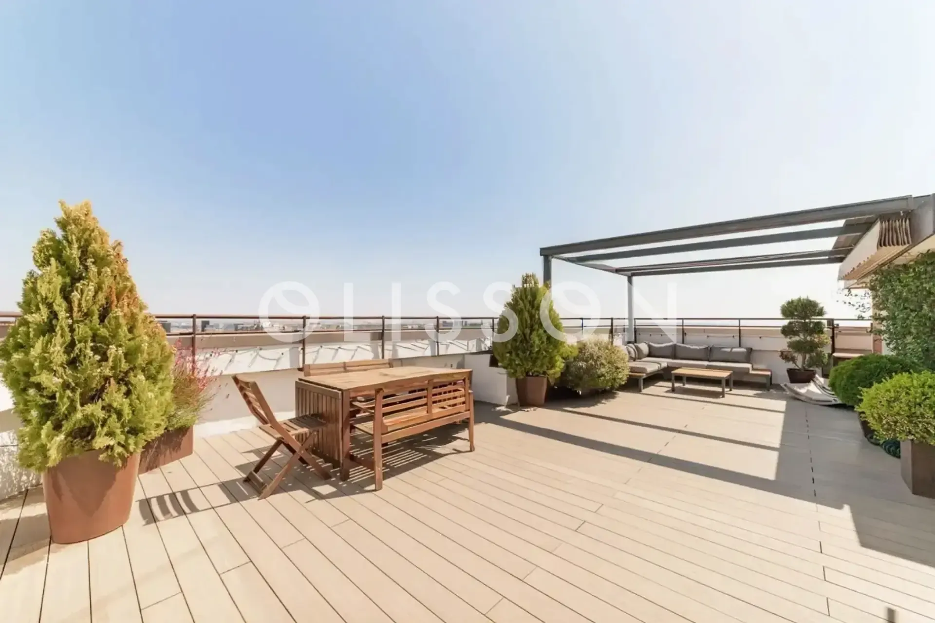 Espectacular ático duplex en Arturo Soria