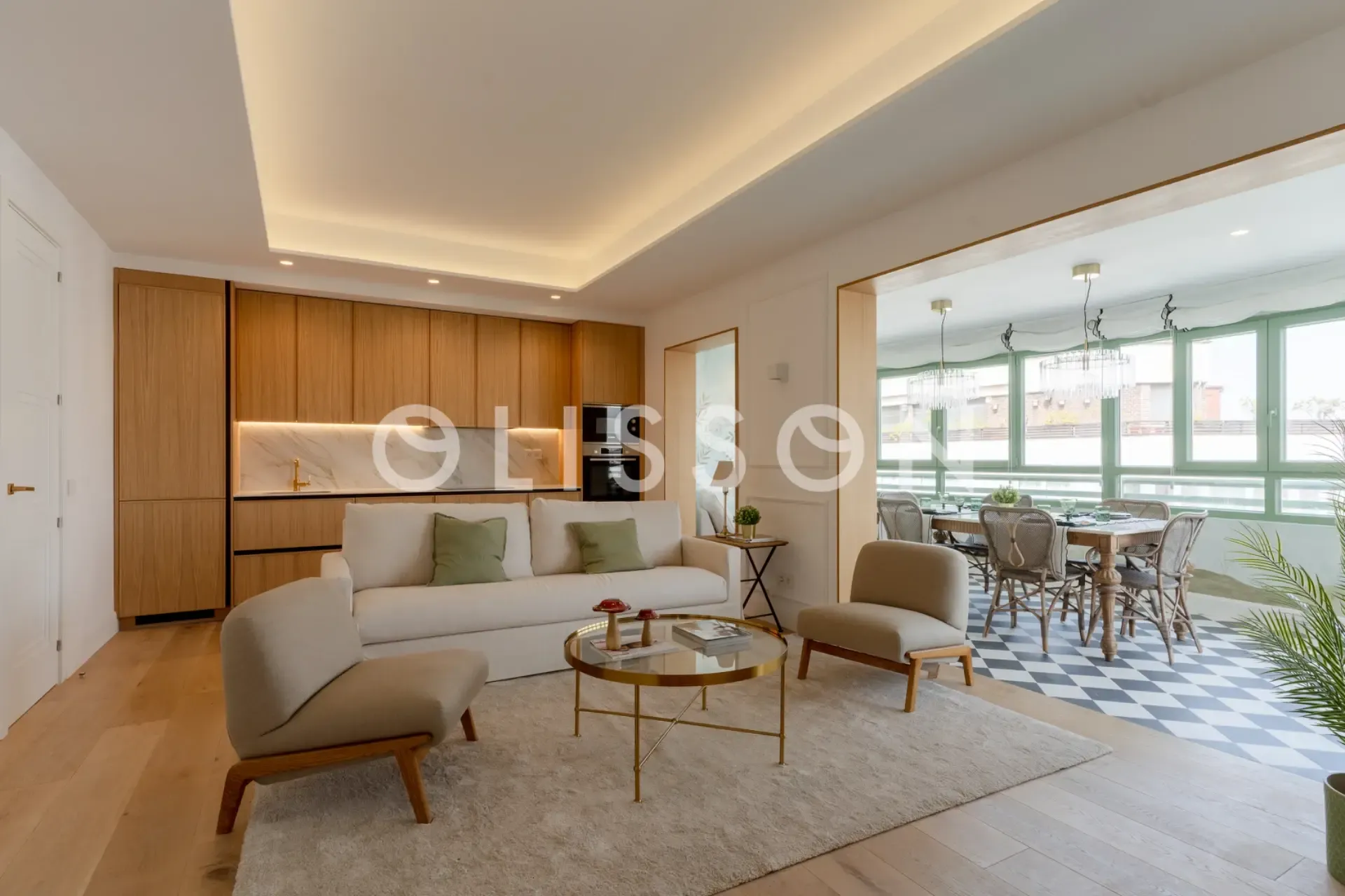 Vivir sobre la ciudad desde un ático en el barrio de Lista