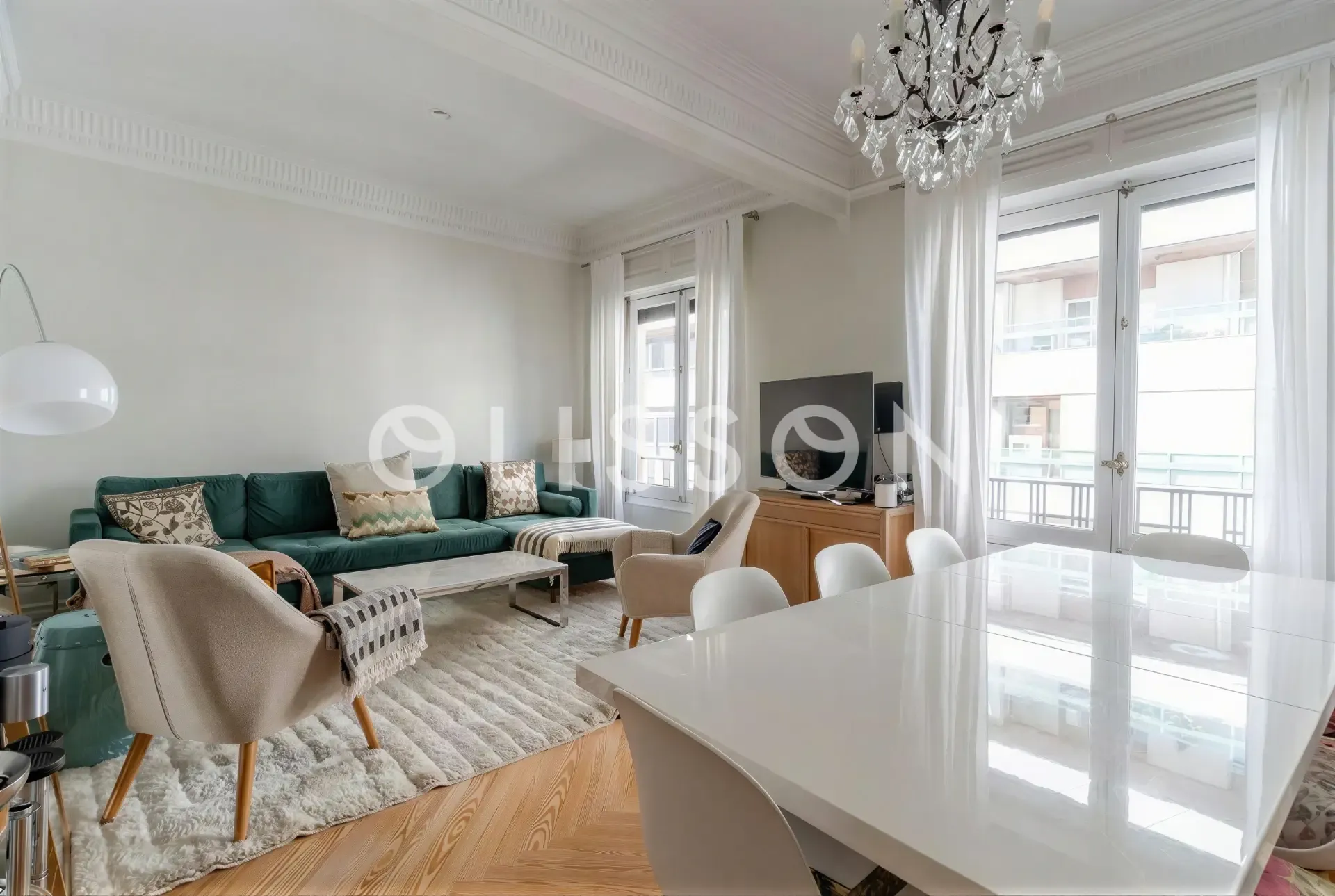 Piso señorial en finca clásica