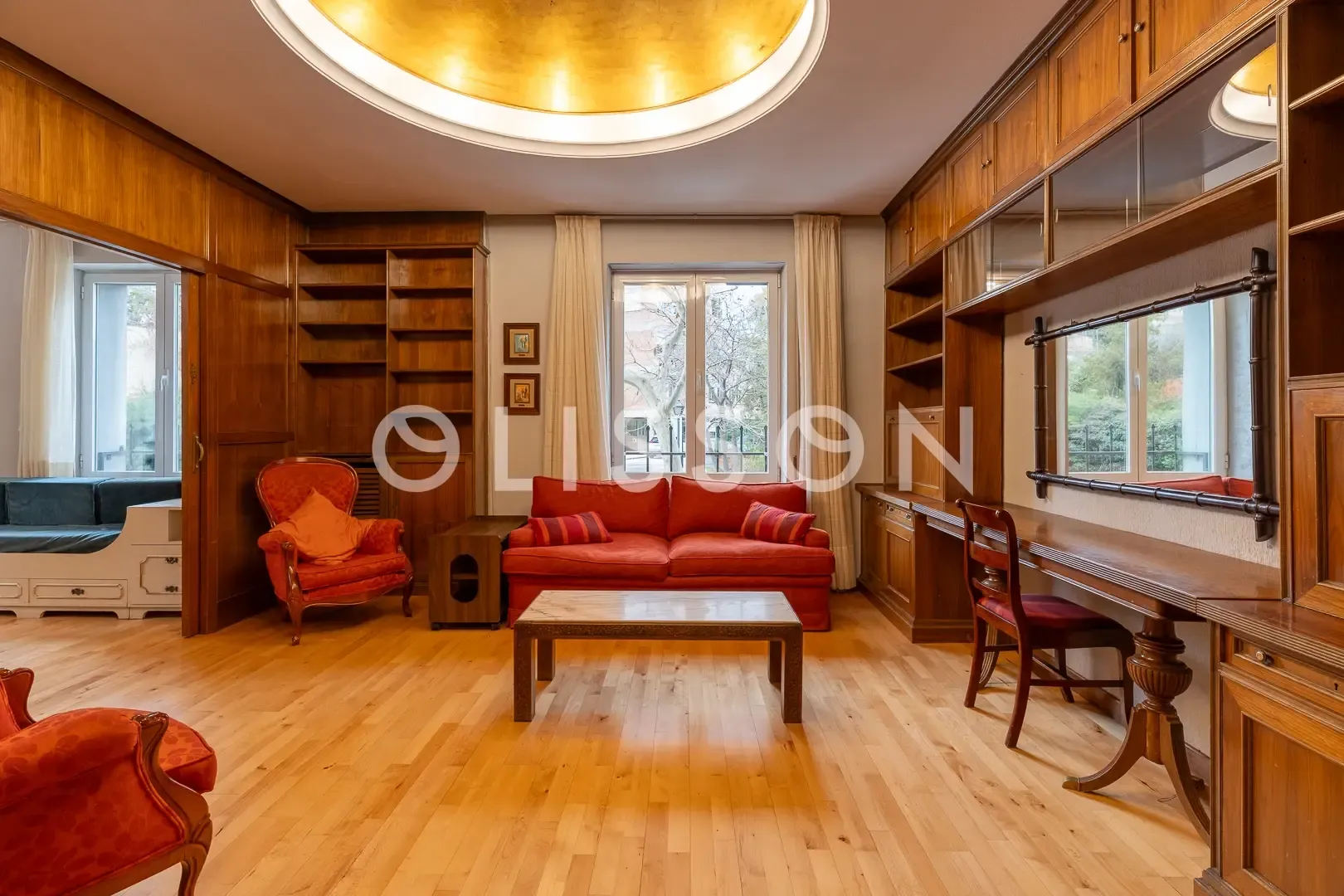 Piso junto al parque del Retiro 