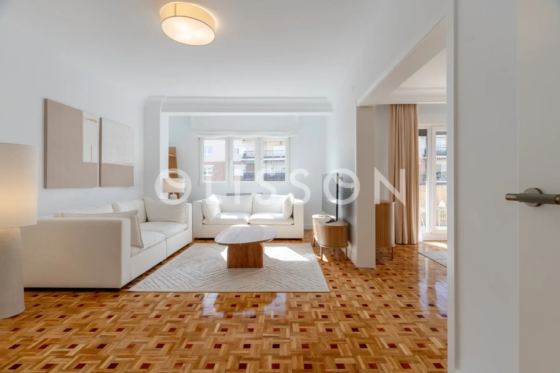 Exclusivo Piso Luminoso en Alquiler