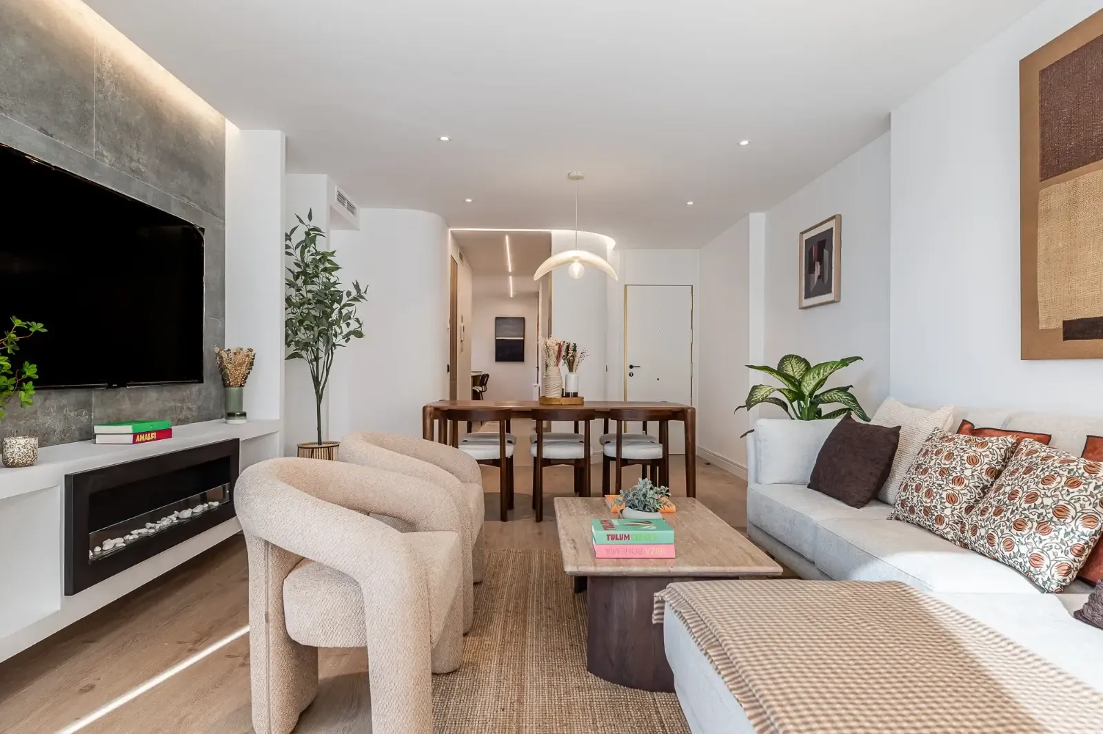 Magnífica vivienda reformada en Jerónimos