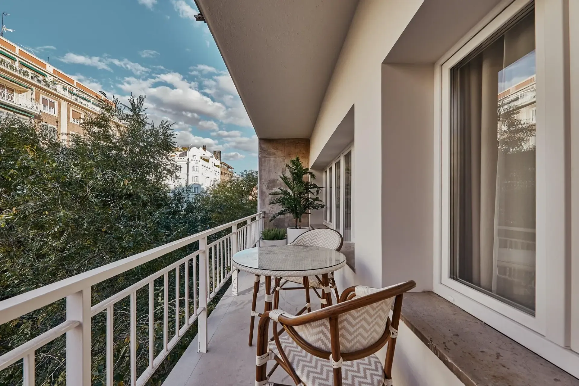 Espectacular piso familiar con terraza en la milla de oro de Salamanca