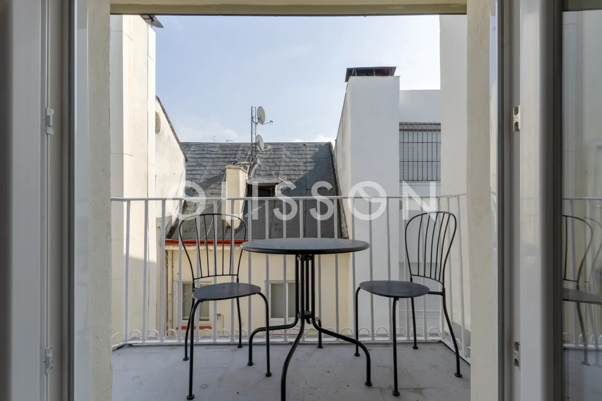 Ático con terraza en la Milla de Oro – Encanto y luz en Lagasca