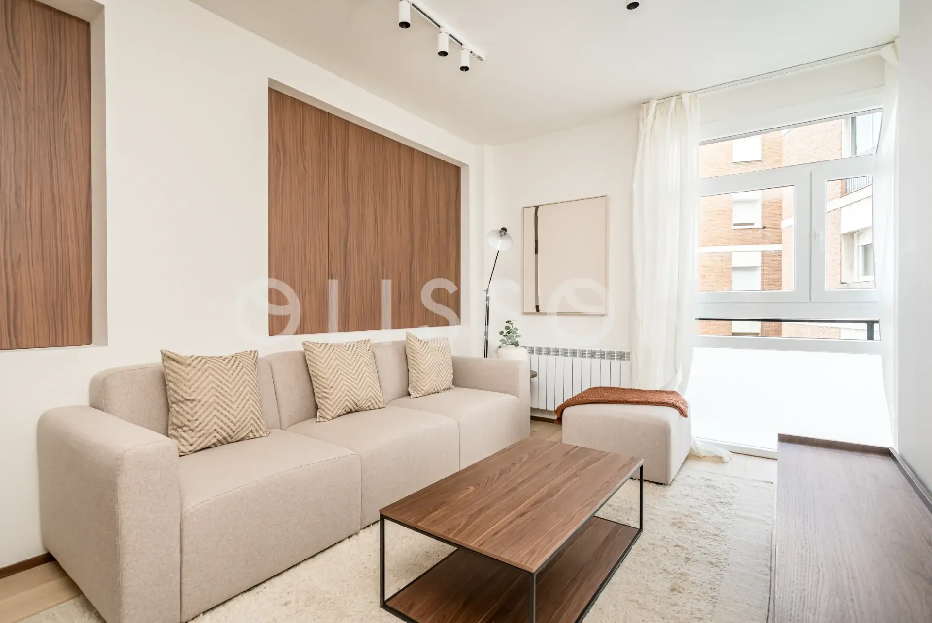 Olisson Club pone a su disposición este espectacular piso de autor con terraza