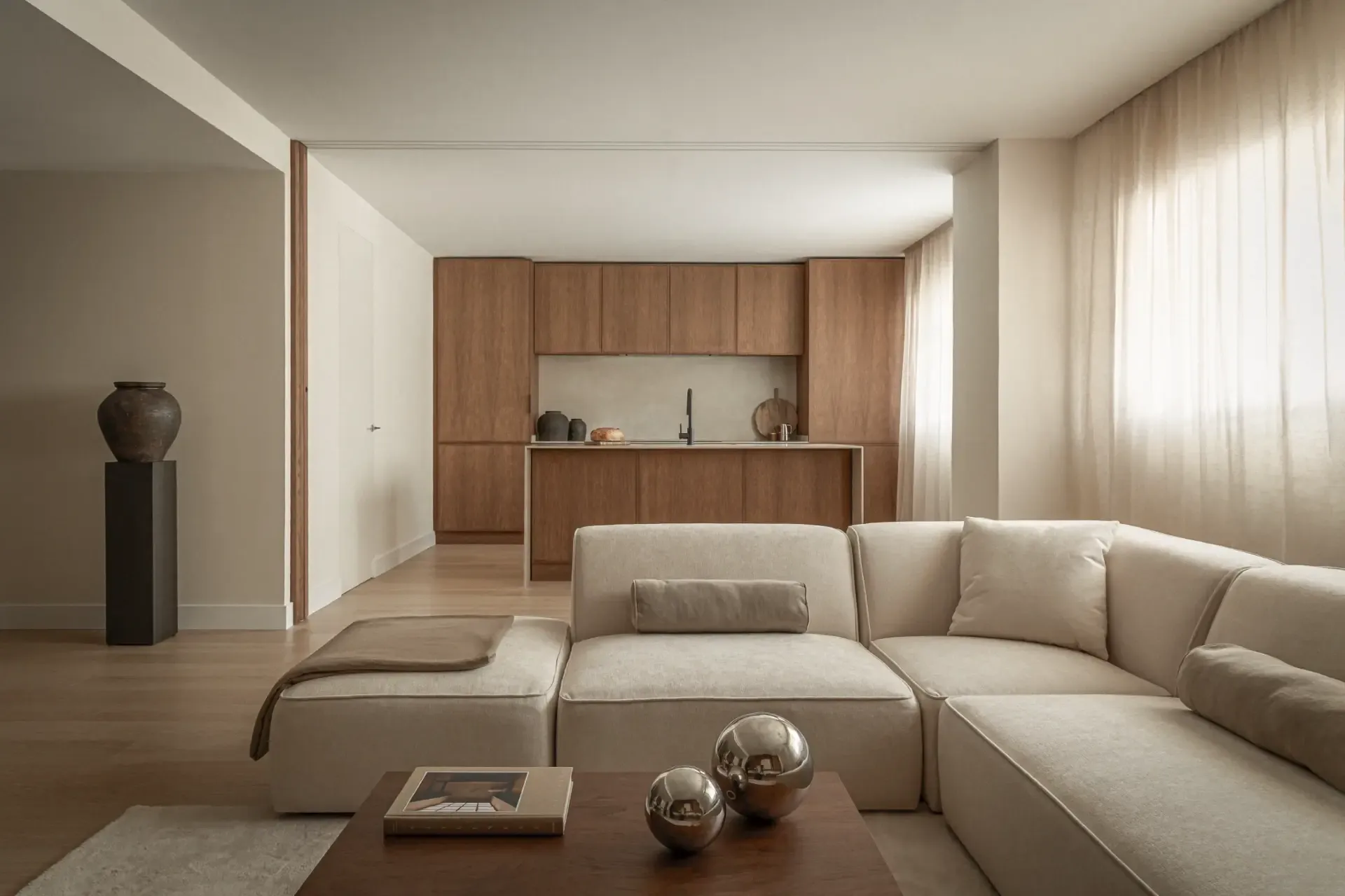 Espectacular piso reformado en una de las calles más demandadas del barrio de Chamberí.