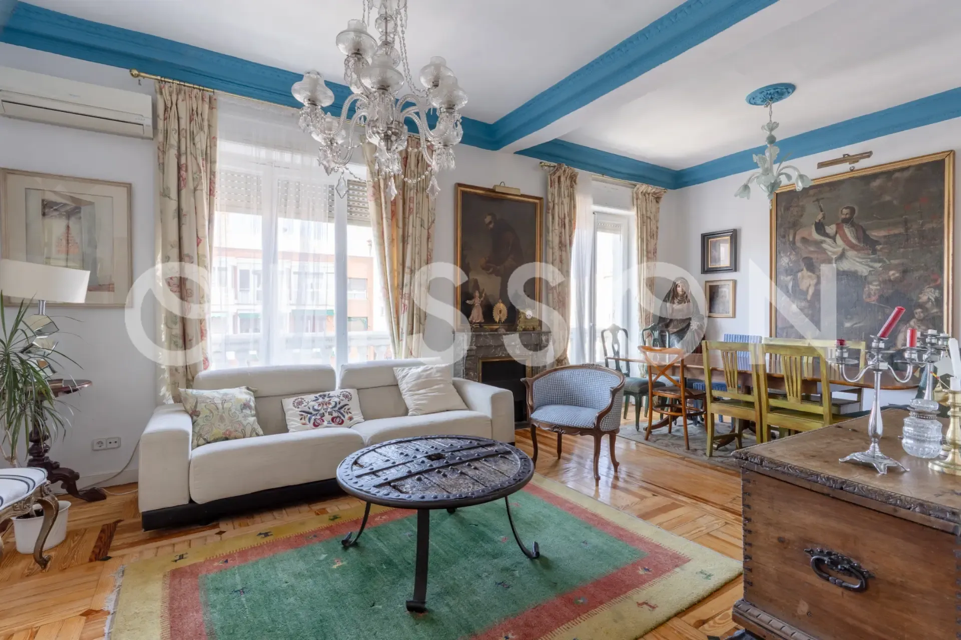 Magnífico piso señorial en Ríos Rosas