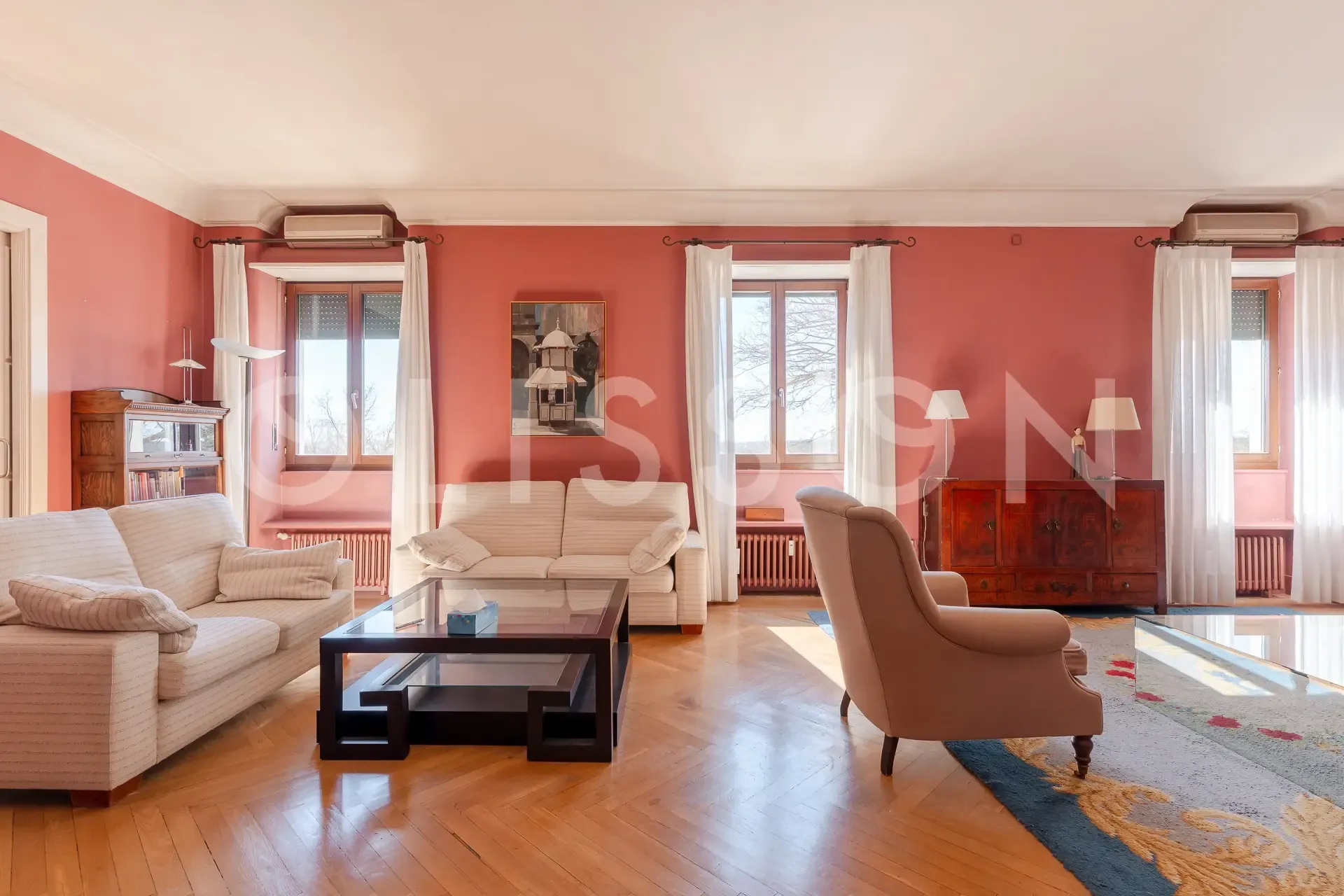 Magnífica propiedad con vistas al Parque del Oeste 